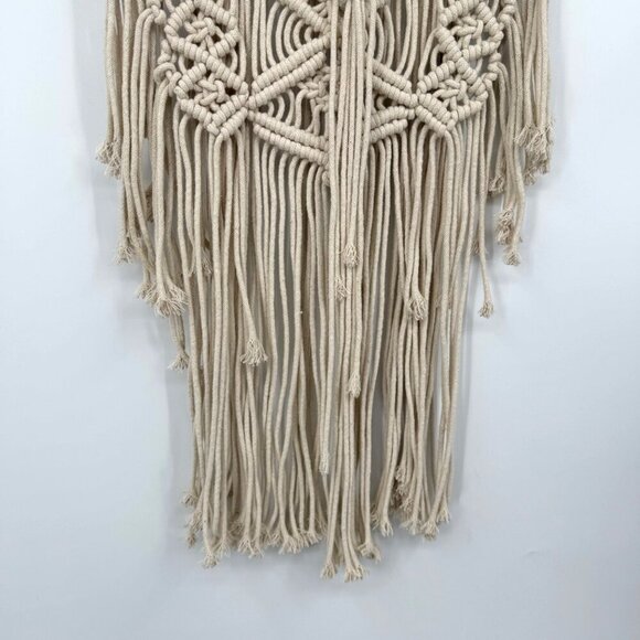Medium Macrame Wall Hanging, Macrame Feathers Wall Hanging, Macrame Tapestry Wal - Picture 6 of 8